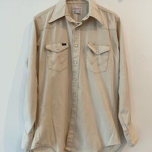 WRANGLER Men’s Cream Pre-Shrunk Shirt